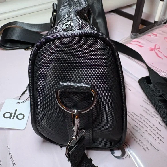 Stylish Black  women Bag - Picture 6 of 8